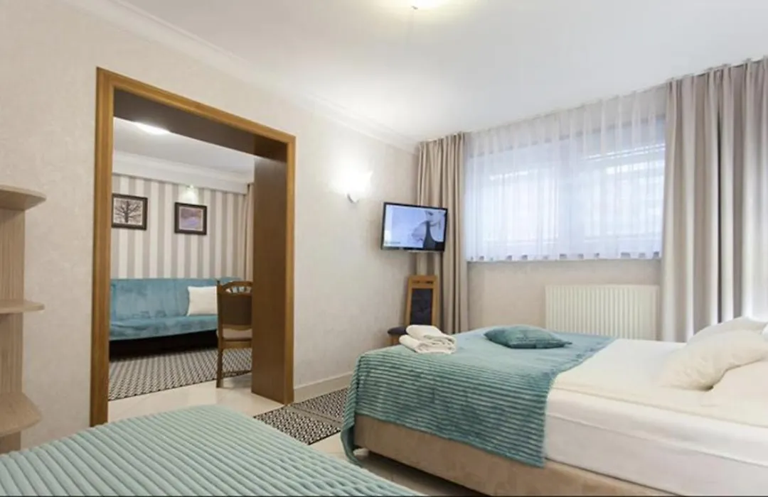 Villa Anna - Noclegi Rooms - FREE parking, taras, 1500m do Starówki-1